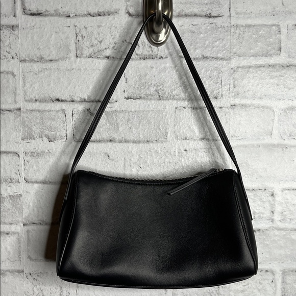Reformation Hannah black leather shoulder bag - Picture 5 of 13